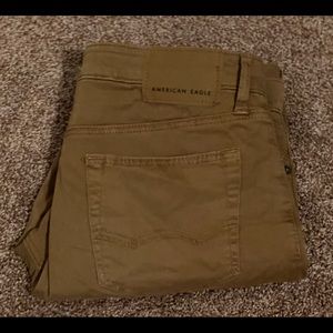 American Eagle Outfitters Khaki Skinny Jeans